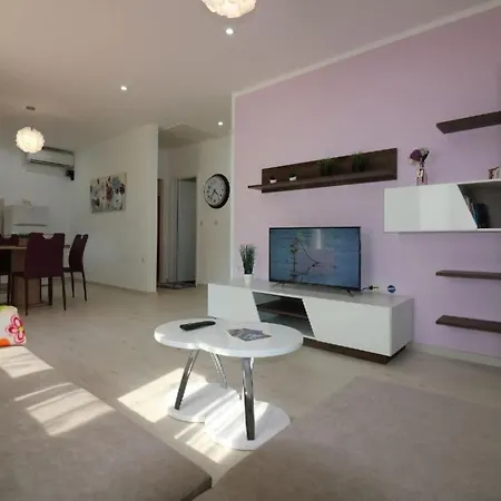 Melisa 7 By Interhome