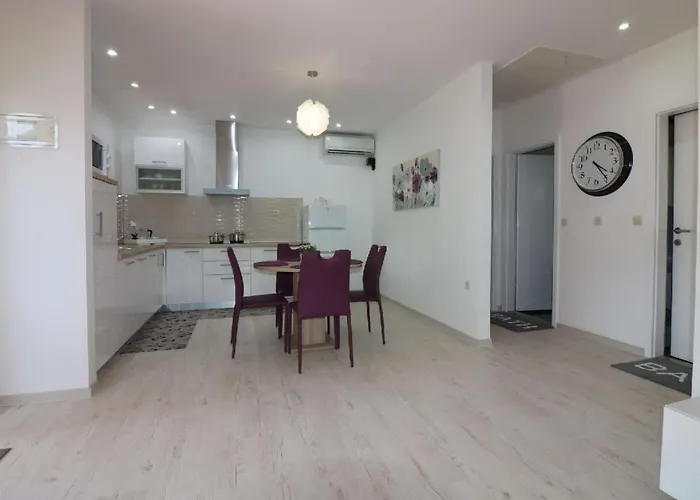 Melisa 7 By Interhome *