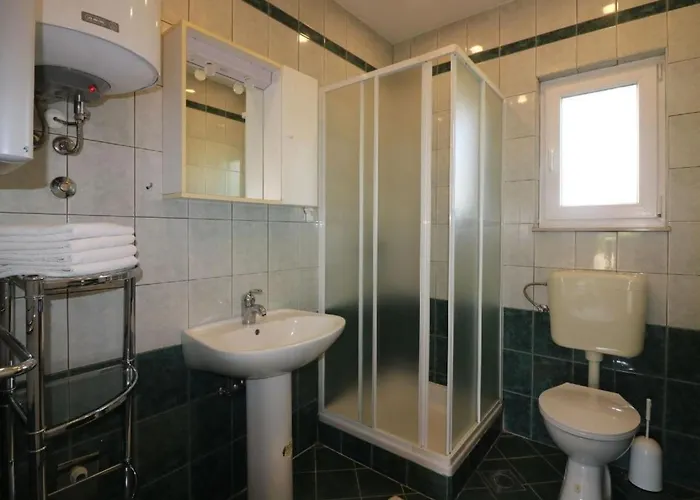 Melisa 7 By Interhome Tatil Evi Poreč