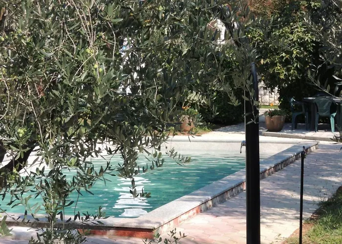 Melisa 7 By Interhome Tatil Evi Poreč